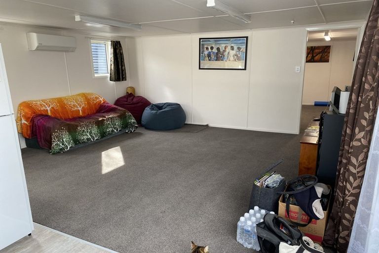 Photo of property in 10 Parkland Crescent, Terrace End, Palmerston North, 4410