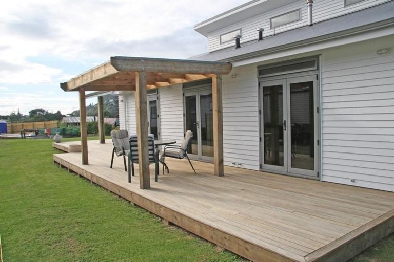 Photo of property in 4 Summer Lane, Tairua, 3508