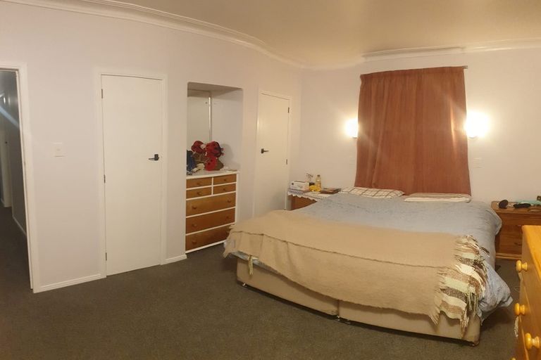 Photo of property in 39 Moire Road, Massey, Auckland, 0614