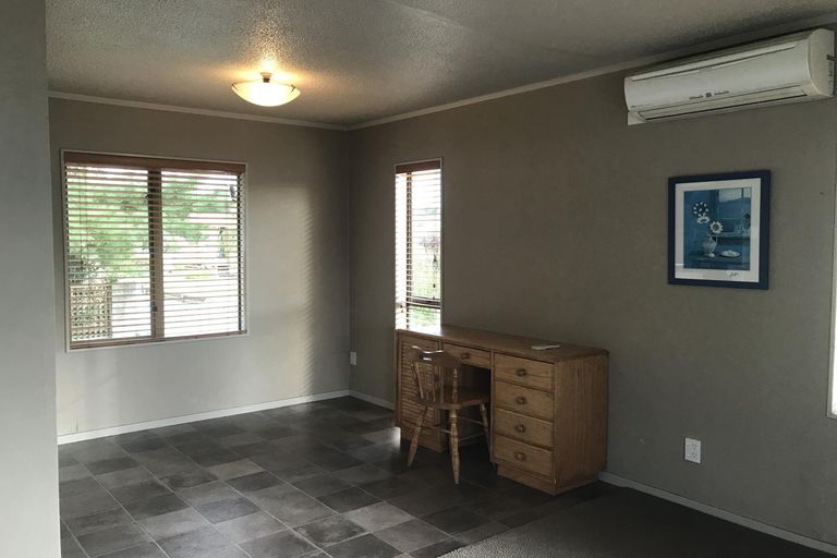 Photo of property in 11 Mcewan Place, Fitzroy, Hamilton, 3206