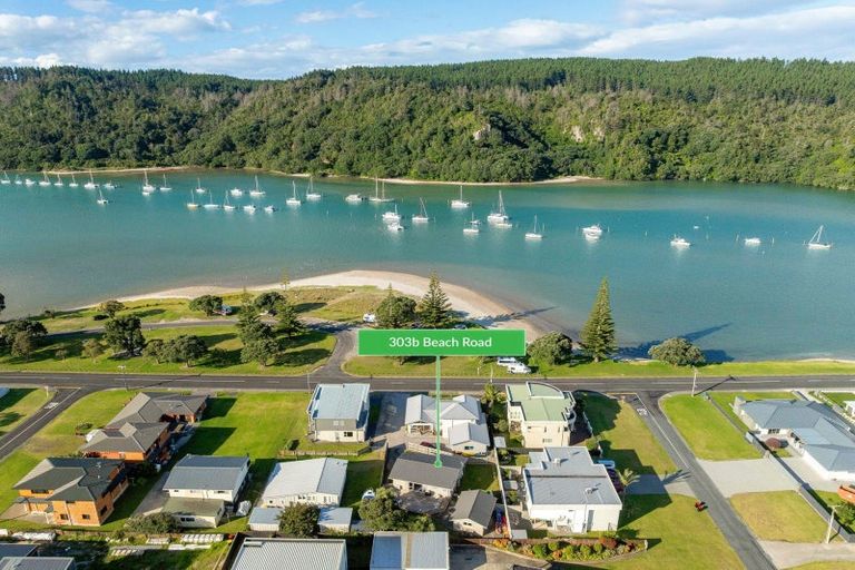 Photo of property in 303b Beach Road, Whangamata, 3620