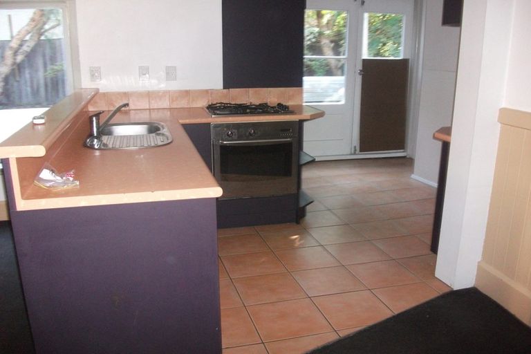 Photo of property in 341 Barbadoes Street, Christchurch Central, Christchurch, 8011