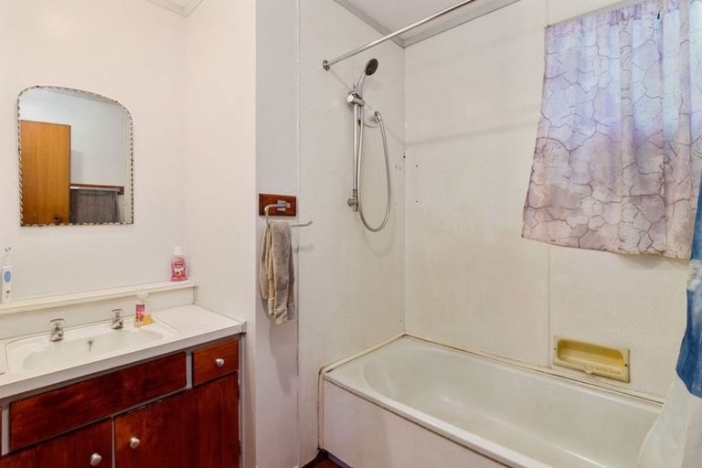 Photo of property in 13 Pedlar Street, Mangakakahi, Rotorua, 3015