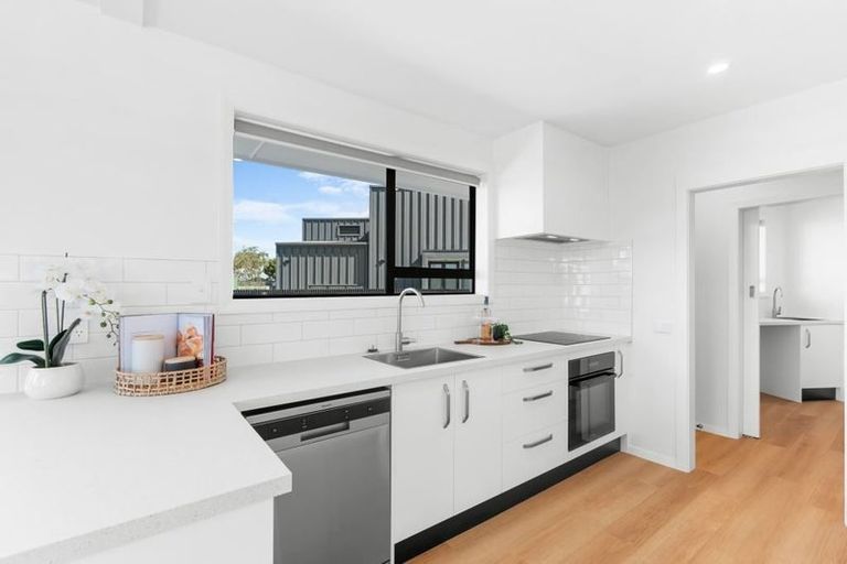 Photo of property in 100 Farrington Avenue, Bishopdale, Christchurch, 8053