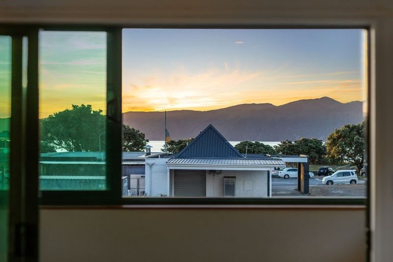 Photo of property in 1e/25 Maclean Street, Paraparaumu Beach, Paraparaumu, 5032