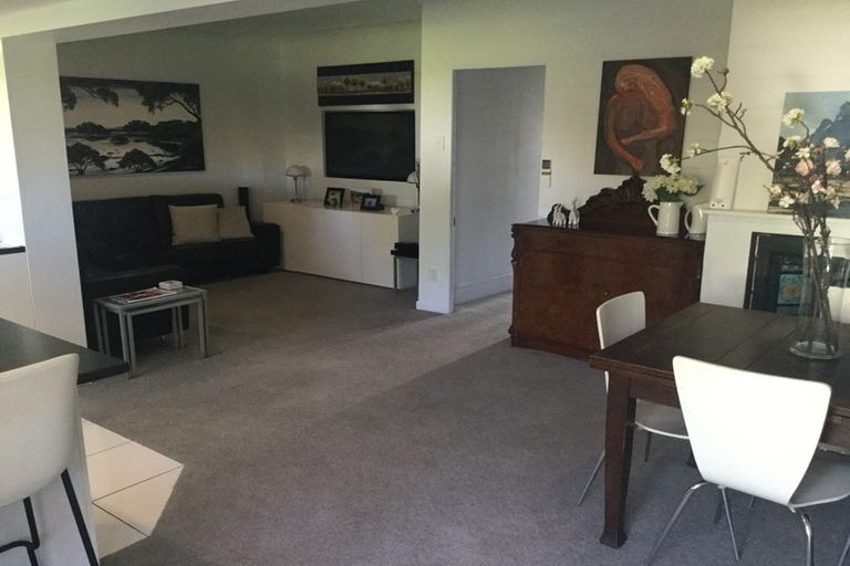 Photo of property in 135 Springfield Road, St Albans, Christchurch, 8014