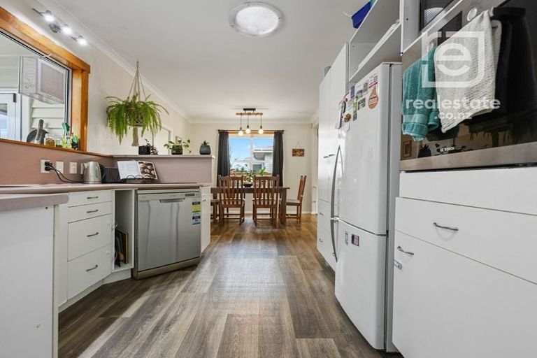 Photo of property in 20 Vardon Road, St Andrews, Hamilton, 3200