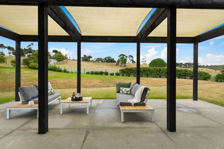 Photo of property in 255 Austin Road, Dairy Flat, Albany, 0794