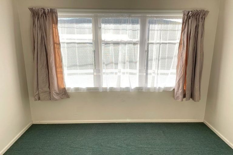 Photo of property in 35 Dunns Street, Silverstream, Upper Hutt, 5019