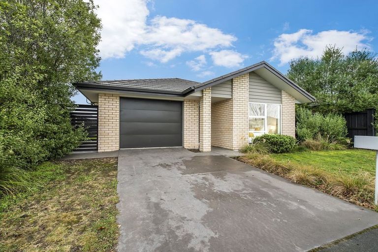 Photo of property in 9 Burford Way, Rolleston, 7615
