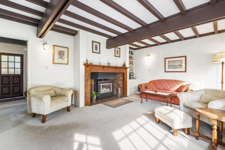 Photo of property in 2/6 Elderwood Lane, Belmont, Auckland, 0622