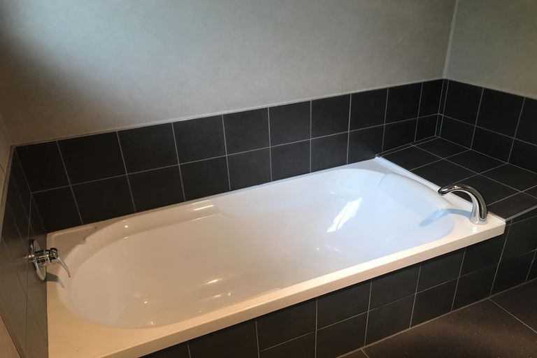 Photo of property in 11 Mcewan Place, Fitzroy, Hamilton, 3206