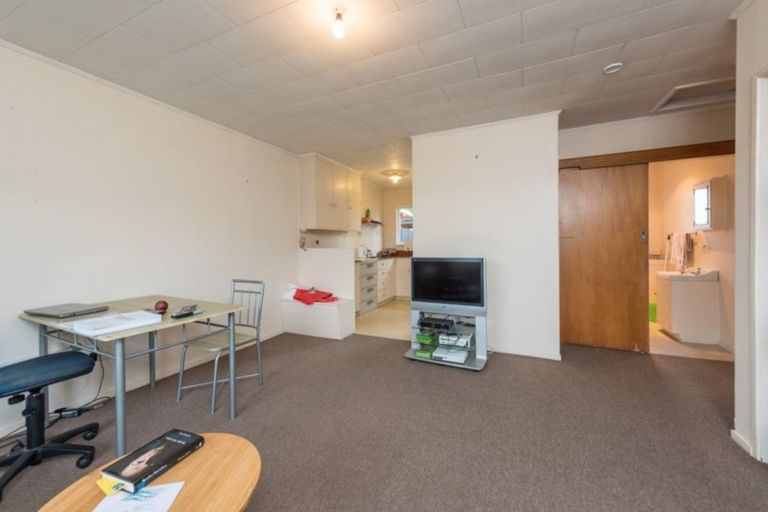 Photo of property in 3/10 Arapiki Road, Stoke, Nelson, 7011