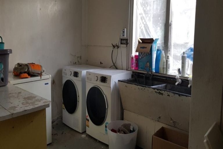 Photo of property in 4 Pukerangi Crescent, Ellerslie, Auckland, 1051