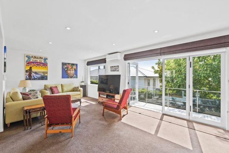 Photo of property in 1/27 Park Rise, Campbells Bay, Auckland, 0630