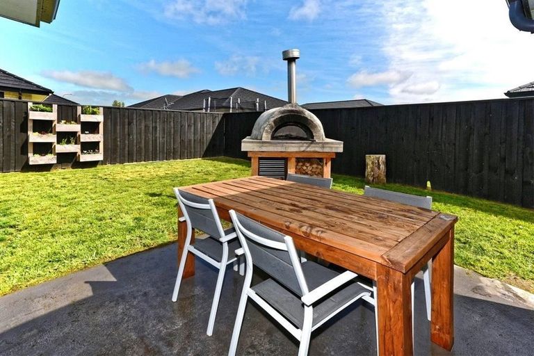 Photo of property in 10 Charlbury Drive, Rolleston, 7615