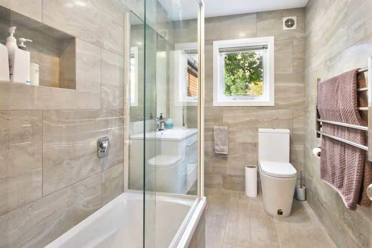 Photo of property in 1 Arrow Junction Road, Arrowtown, 9371