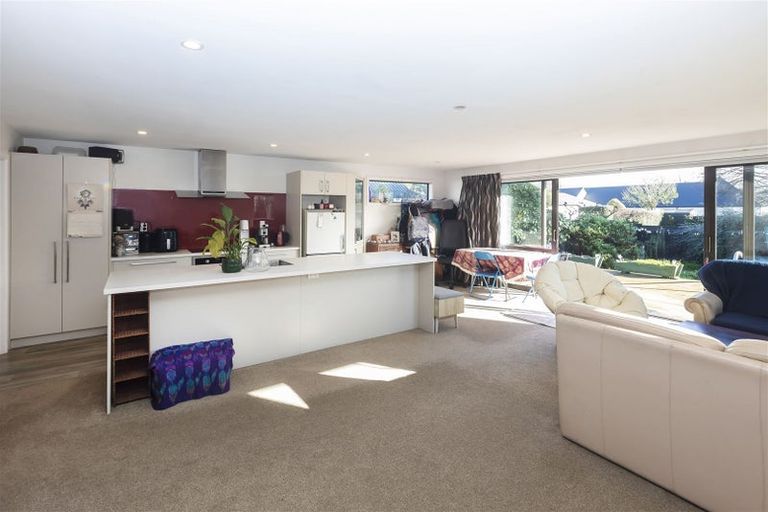 Photo of property in 73 Mcfaddens Road, St Albans, Christchurch, 8052