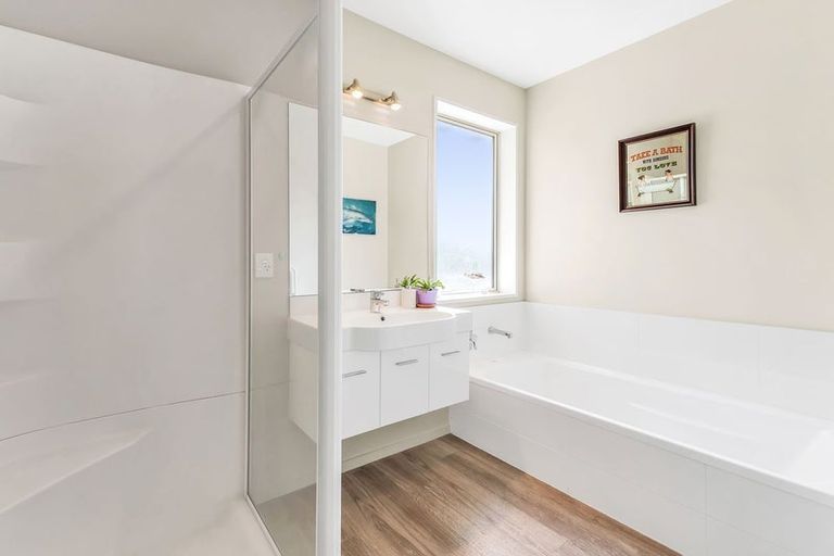 Photo of property in 1 Greenan Place, Doyleston, 7683