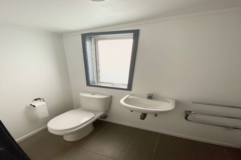 Photo of property in 14 Alan Avenue, Henderson, Auckland, 0610