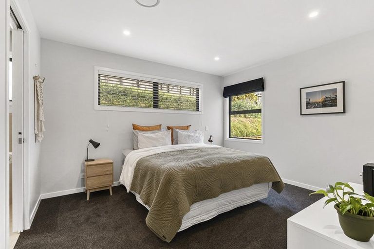 Photo of property in 7/2a Montrose Place, Highlands Park, New Plymouth, 4312