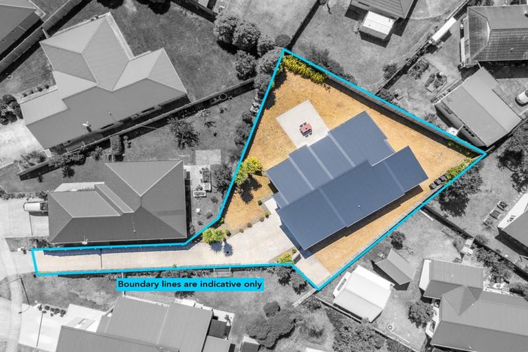 Photo of property in 29 Gallipoli Place, Paraparaumu, 5032