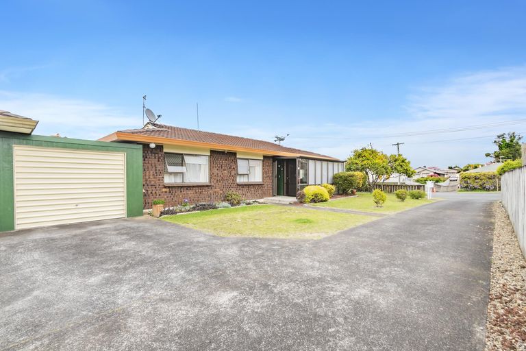 Photo of property in 1/12 Duke Street, Papakura, 2110