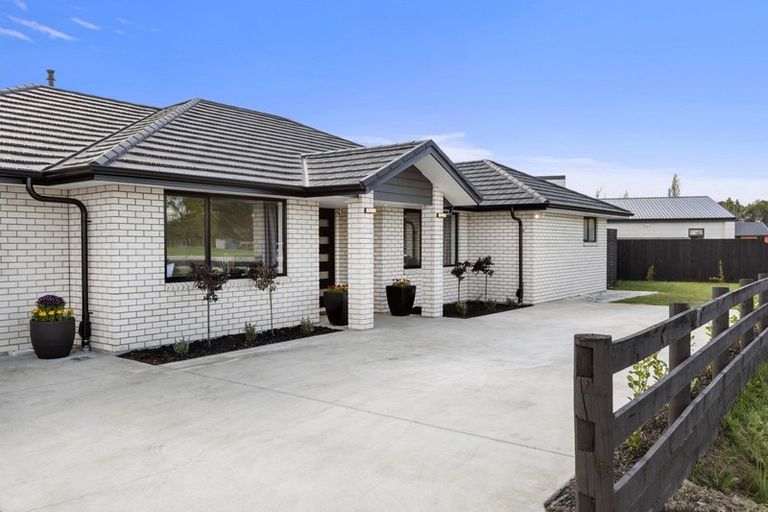Photo of property in 8c East Ridge Grove, Newstead, Hamilton, 3286
