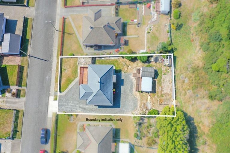 Photo of property in 208 Lagan Street, Bluff, 9814