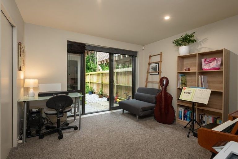 Photo of property in 18/8 Thatcher Crescent, Crofton Downs, Wellington, 6035