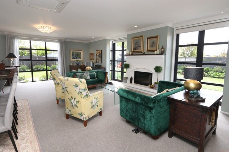 Photo of property in 99 Oak Grove, Ashburton, 7700