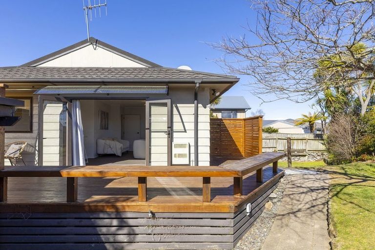 Photo of property in 2/10 Koha Road, Taupo, 3330