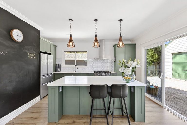 Photo of property in 20 Donegal Street, Cromwell, 9310