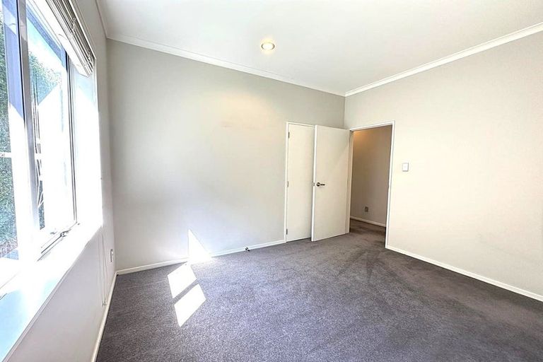 Photo of property in 9 Lucca Crescent, Flat Bush, Auckland, 2019