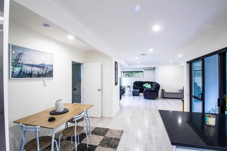 Photo of property in 1/110 Nigel Road, Browns Bay, Auckland, 0630