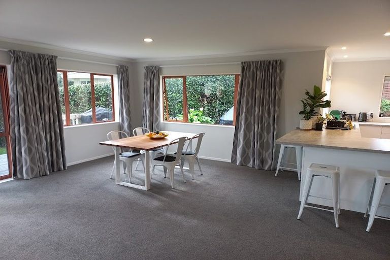 Photo of property in 1 Hidcote Place, Bethlehem, Tauranga, 3110