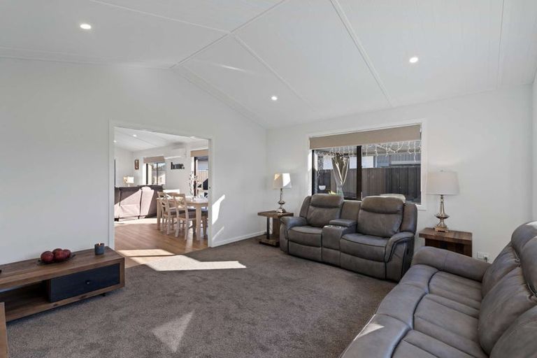 Photo of property in 21 Redhaven Rise, Netherby, Ashburton, 7700