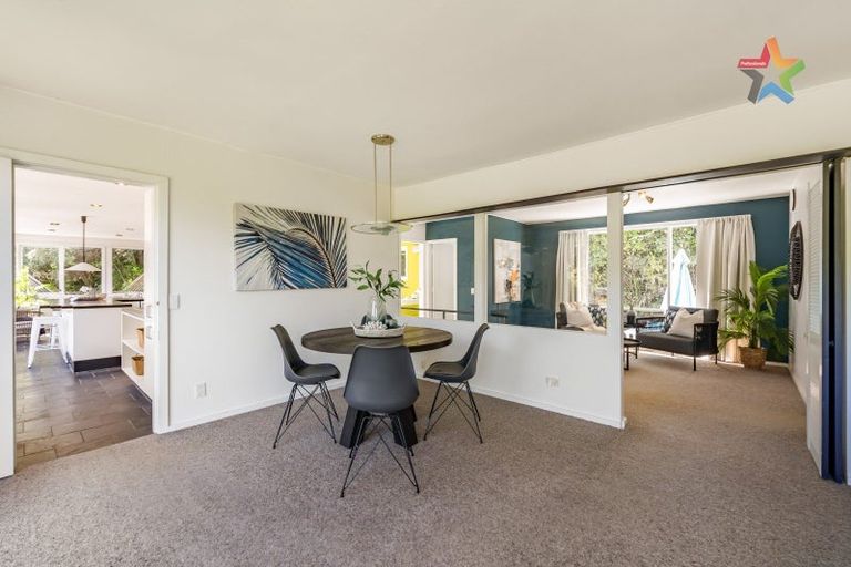 Photo of property in 12 Whiorau Grove, Lowry Bay, Lower Hutt, 5013