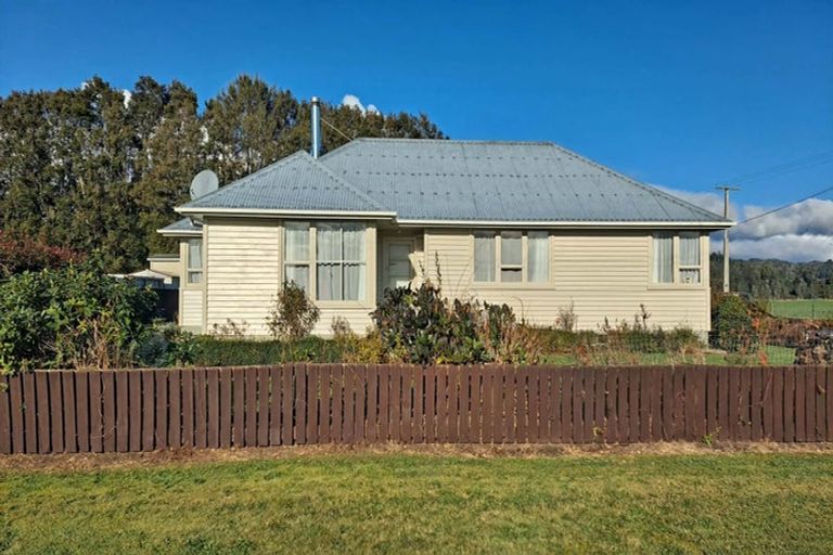 Photo of property in 69 Granville Road, Totara Flat, Blackball, 7871
