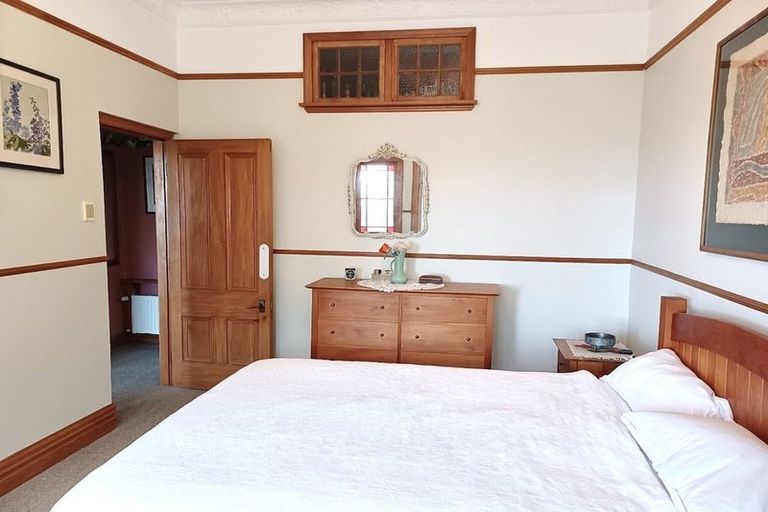 Photo of property in 14 Dorking Road, Brooklyn, Wellington, 6021