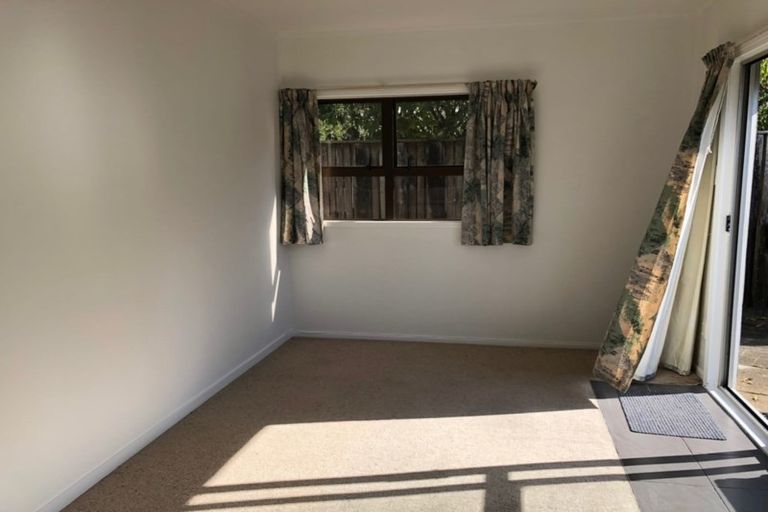 Photo of property in 43 Welcome Bay Road, Welcome Bay, Tauranga, 3112