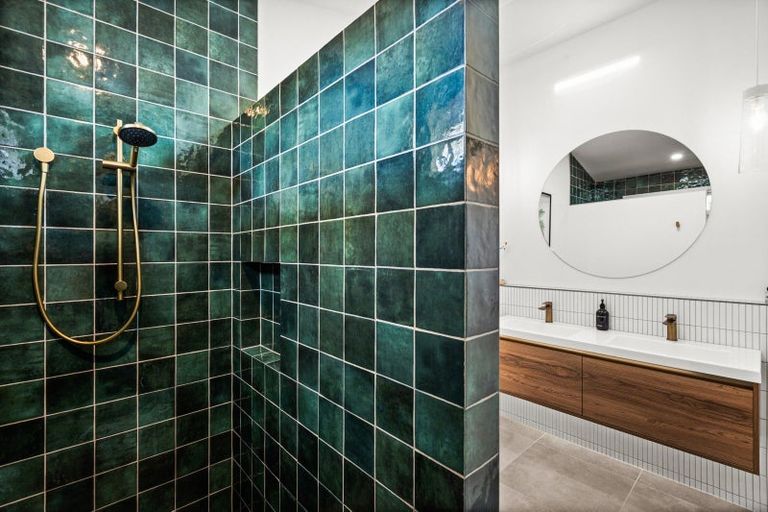 Photo of property in 11 Greenwood Road, Havelock North, 4130