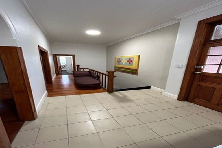 Photo of property in Fire Station Apartments, 54 Northland Road, Northland, Wellington, 6012