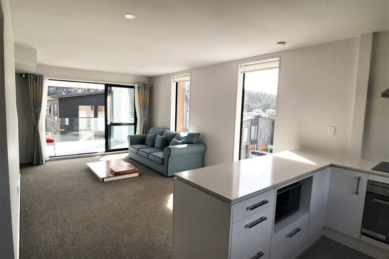 Photo of property in 1 Kanona Way, Albany Heights, Auckland, 0632