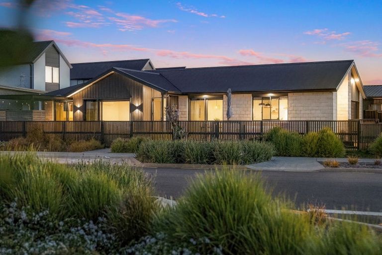 Photo of property in 1 Chrysler Street, Papamoa, 3118