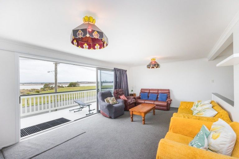 Photo of property in 67 Hartley Street, Foxton Beach, Foxton, 4815