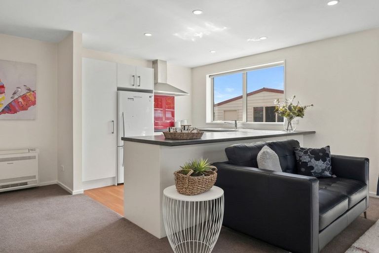 Photo of property in 21 Lenton Street, Aranui, Christchurch, 8061