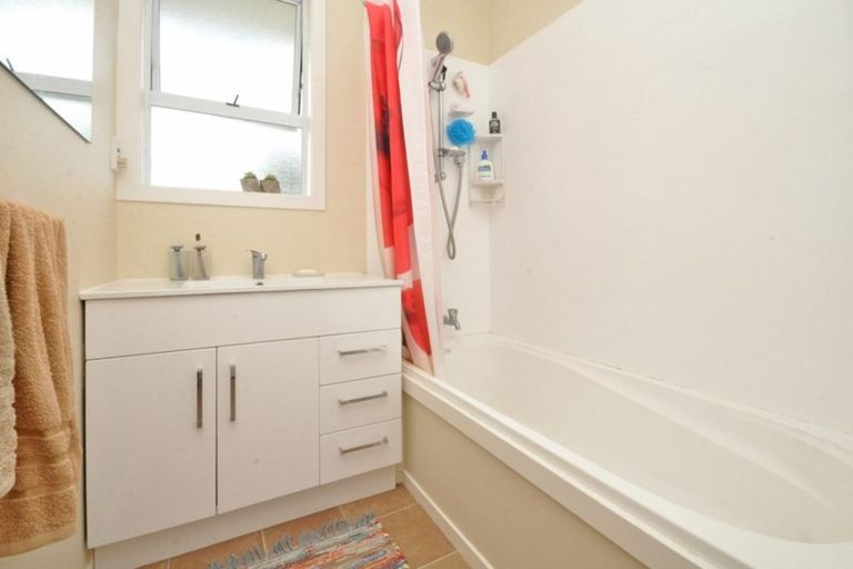 Photo of property in 51 Eastburn Street, Papakura, 2110