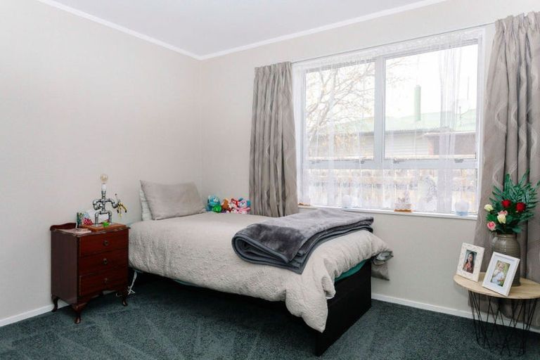 Photo of property in 49 Barraud Street, Dannevirke, 4930