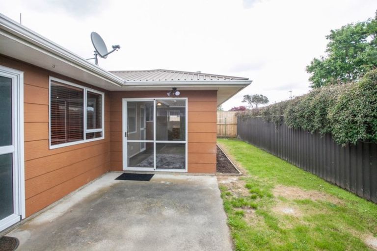 Photo of property in 15 Millar Street, Terrace End, Palmerston North, 4410